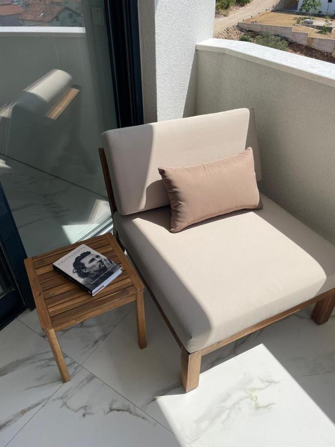 Lavender Tree - Luxury Apartments Трогир Екстериор снимка