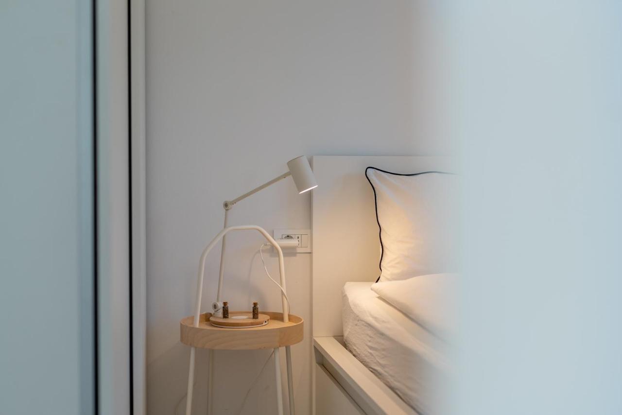 Lavender Tree - Luxury Apartments Трогир Екстериор снимка